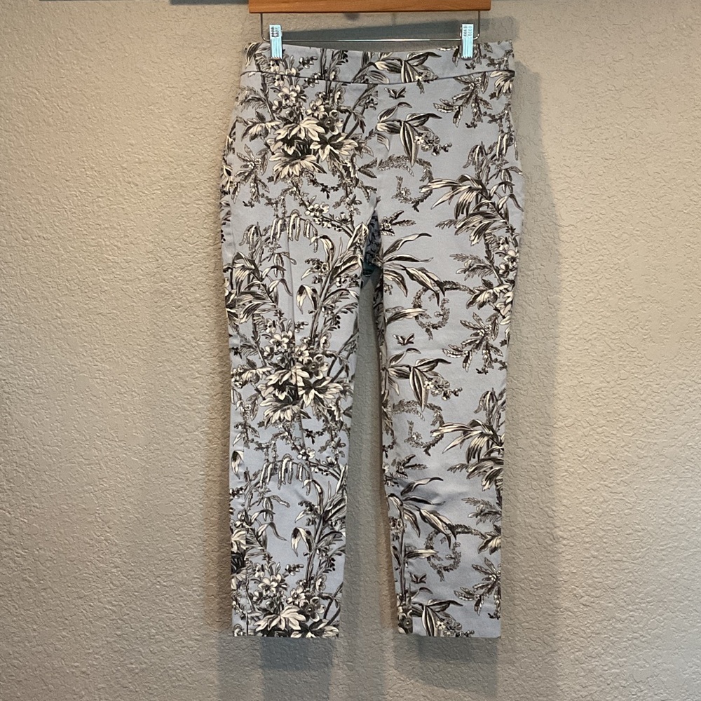 Talbots Women's Chatham ankle pants. EUC. Size 12 Petite.